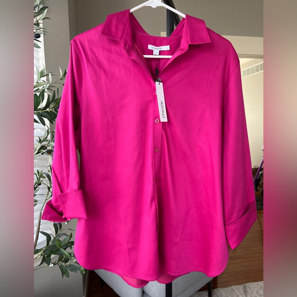 NWT Chico's Women Pink No Iron™ Stretch Shirt Chico’s size 2 or  L 12/14